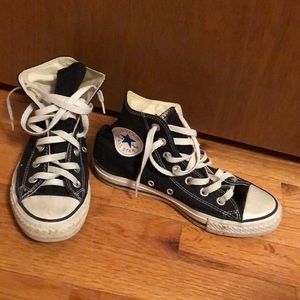 Black converse